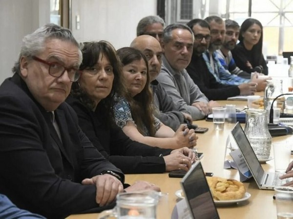 Kicillof ofreció el 9,5% de aumento a los judiciales bonaerenses